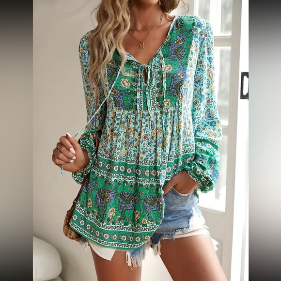 Tops - Boho floral print tie neck  blouse